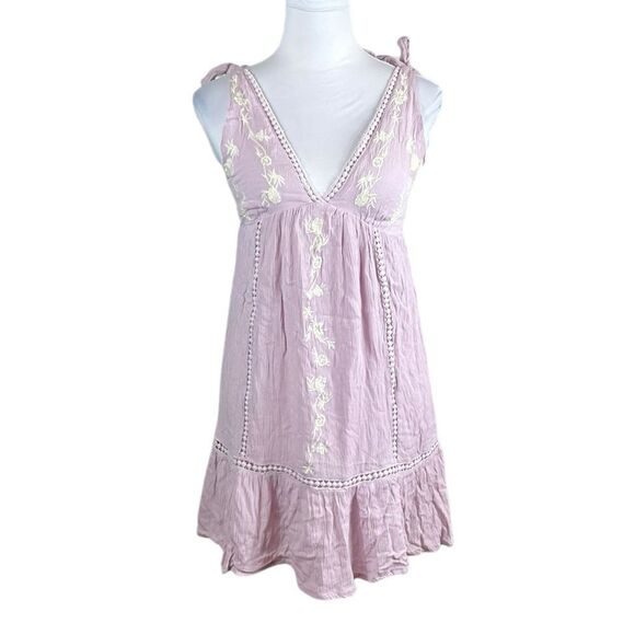 Jessica Simpson Lilac Deep V-Neck Dress, Size XS - Picture 1 of 7